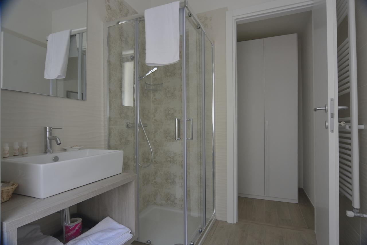 Il Rifugio Dei Templari Bed & Breakfast เลชเช ภายนอก รูปภาพ